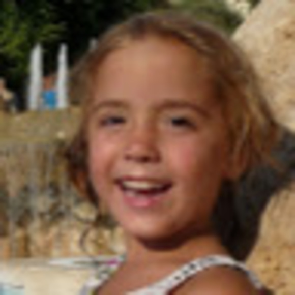 Meet your Posher, Julia - Picture 1 of 1